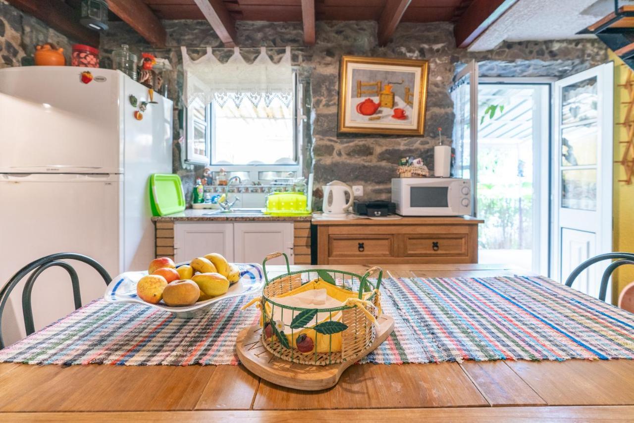 Cyane & Vigo'S Cottage, Caminho Do Massapez, N.º40 阿科达卡列塔 外观 照片